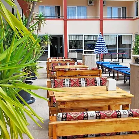 Castle Park Hotel